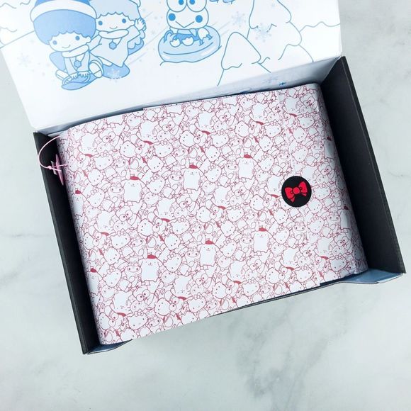 Sanrio Hello Kitty and Friends Crate Winter 2018 Subscription Box - Picture 2 of 10